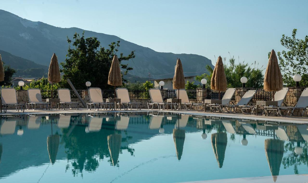 Athina Apartments Zakynthos Town Ngoại thất bức ảnh