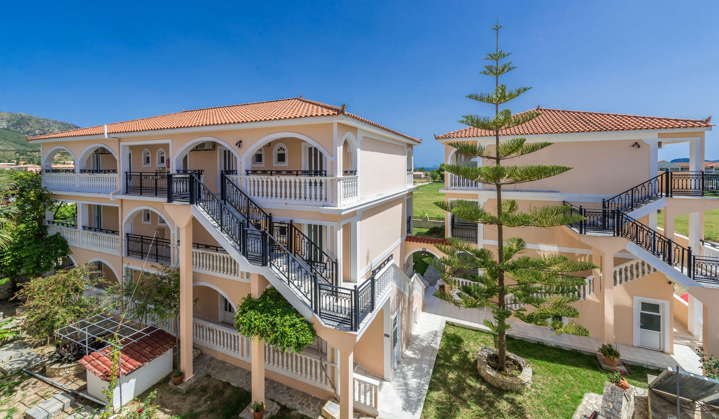 Athina Apartments Zakynthos Town Ngoại thất bức ảnh