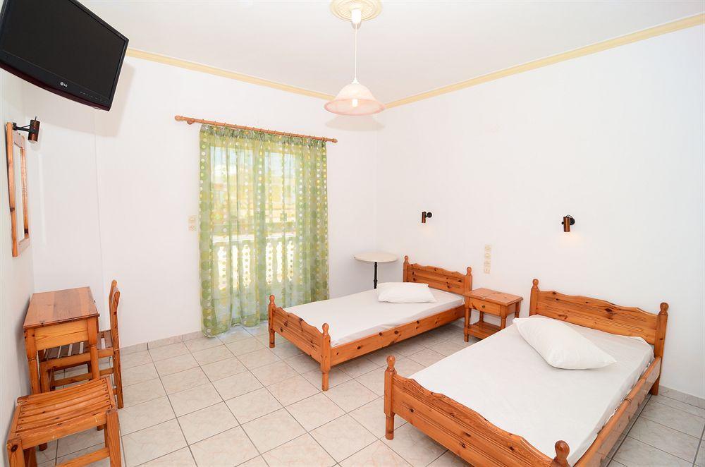 Athina Apartments Zakynthos Town Ngoại thất bức ảnh